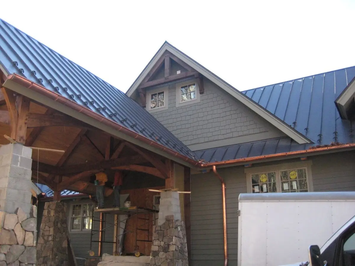 Craftsman Roofing team delivering quality roofing work in North Western